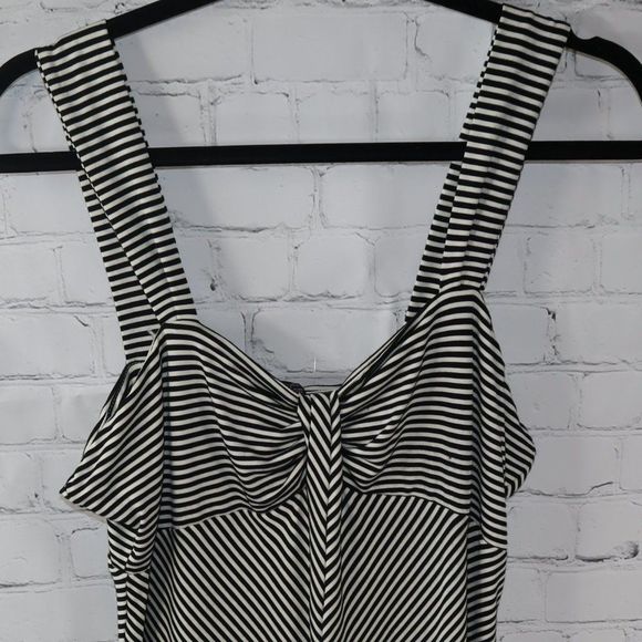 Max Edition Black and White Striped Sleeveless Maxi Dress Women's Size XL-NWT - Picture 2 of 6